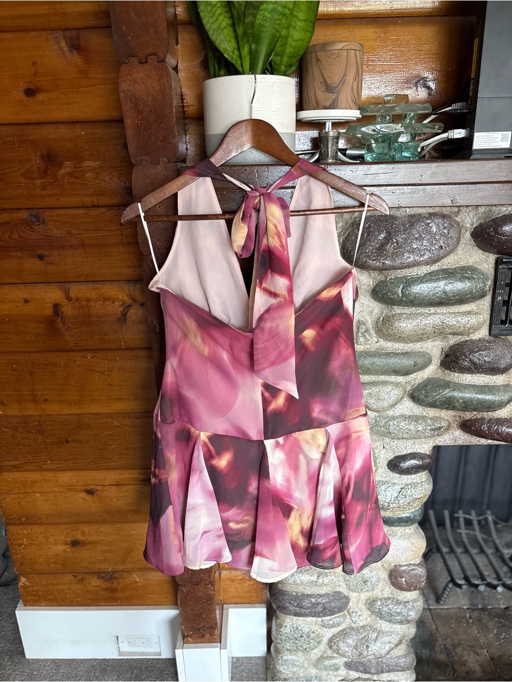 Dynamite Floral Halter Mini Dress M Pink Ruched Wedding Guest Party Dress - Picture 7 of 10